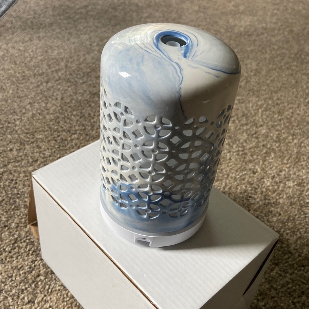 BNIB electric aroma diffuser